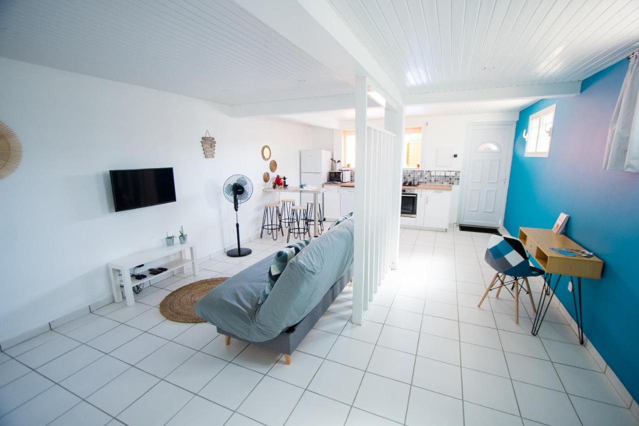 Chez Rey Apartment Riviere-Salee Bagian luar foto