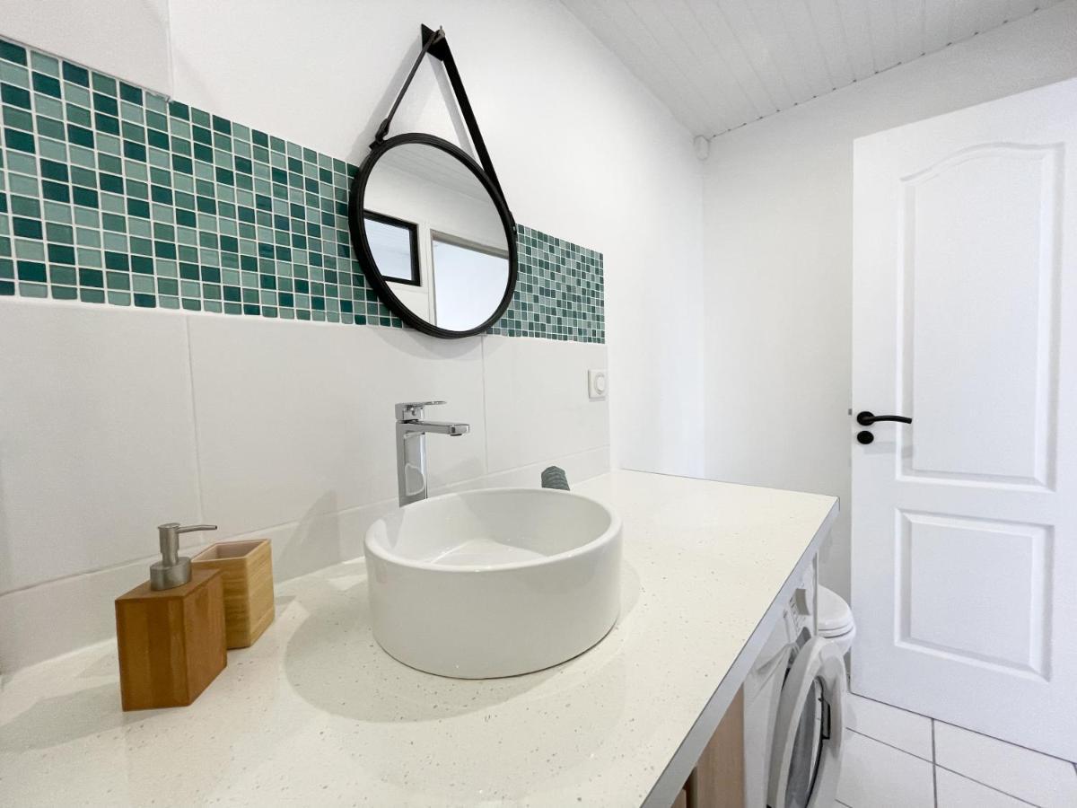 Chez Rey Apartment Riviere-Salee Bagian luar foto