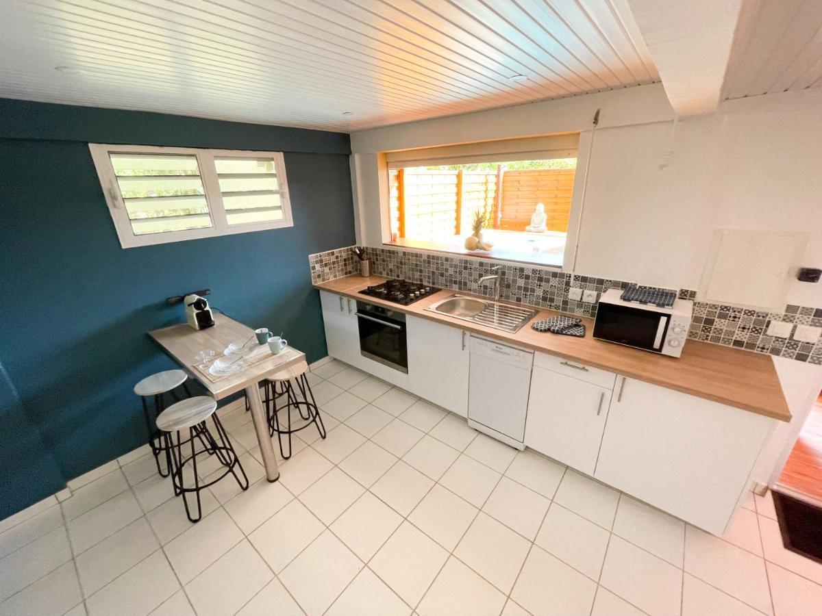 Chez Rey Apartment Riviere-Salee Bagian luar foto